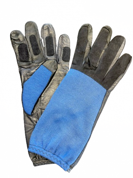 Unisex unlined gloves, sizes 7.5–8